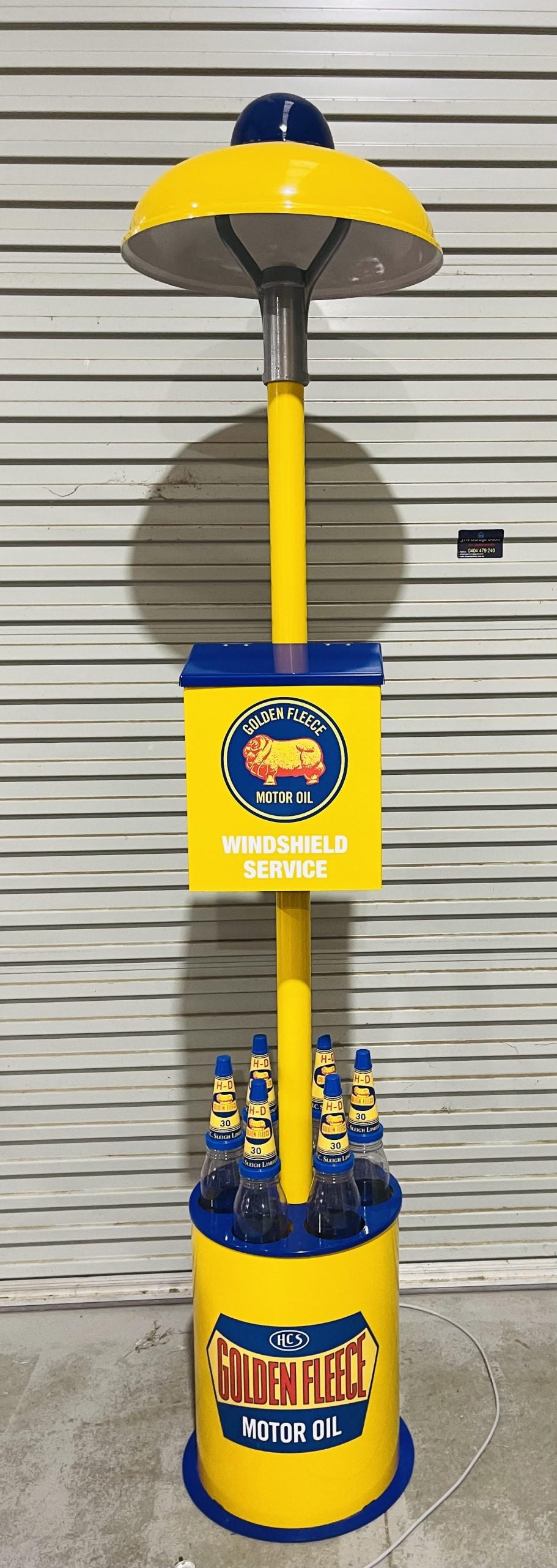 Golden Fleece Island light, Oil Bottle, Windshield Washer Stand Illuminated
