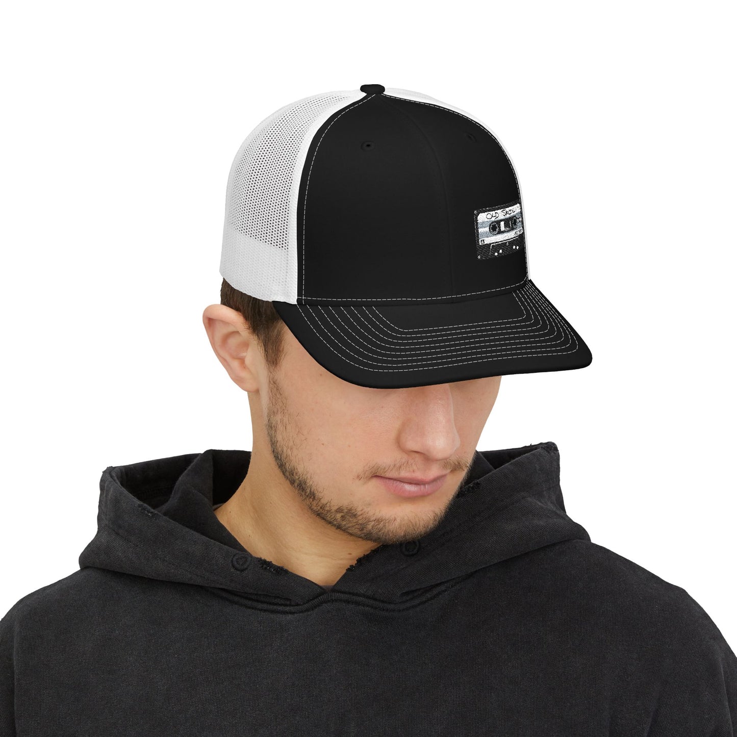 OLD SKOOL Snapback Trucker Cap Embroided