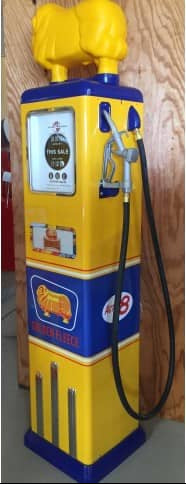 Golden Fleece Deluxe Petrol Bowser with Ram