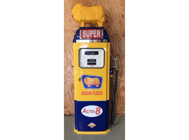 Golden Fleece National 360 two faced petrol bowser